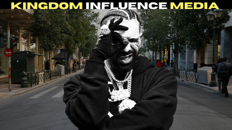 Drake’s Eye Symbol Photo: Is He Flashing Illuminati Signs While Celebrating 13 Billion Streams?”